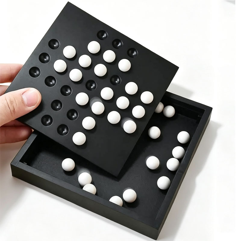 لعبة الشطرنج الكلاسيكية الأورو - مراجعة Board Game Strategi وسعره
